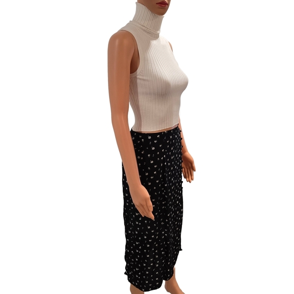 H&M Black and White Midi Pencil Skirt (New) - Picture 3 of 8